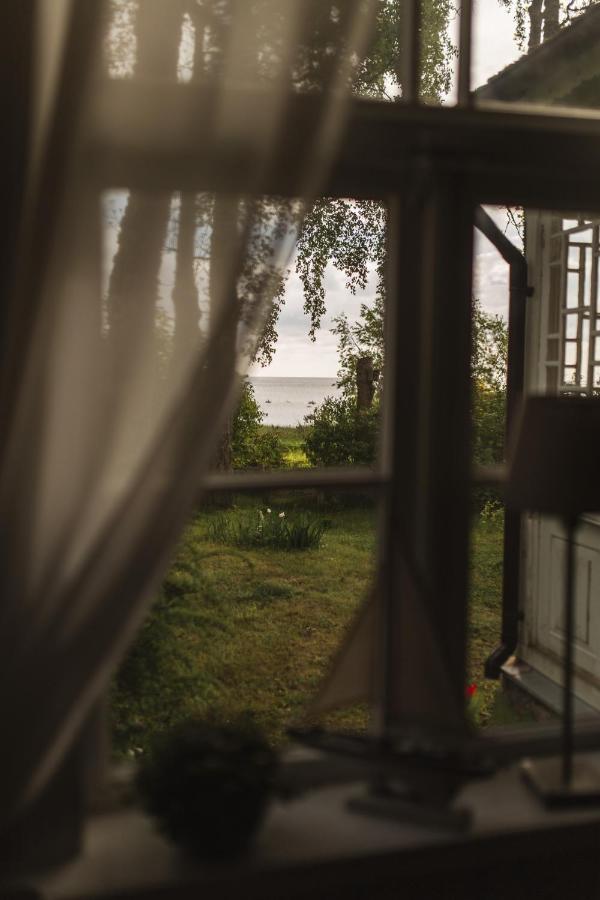 Juras Maja Ausekli Hotel Kaltene Екстериор снимка